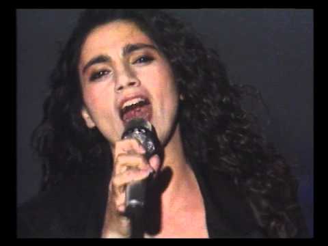 Video thumbnail for Ro’a Lecha Ba’einayim - רואה לך בעיניים