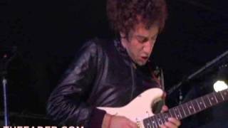 Albert Hammond Jr. GFC live