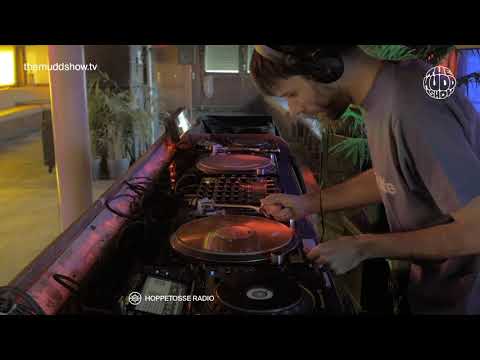 S. Moreira | themuddshow