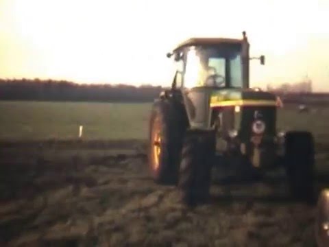 Loonbedrijf Leo v  Gog 1970 ploegen en diepploegen