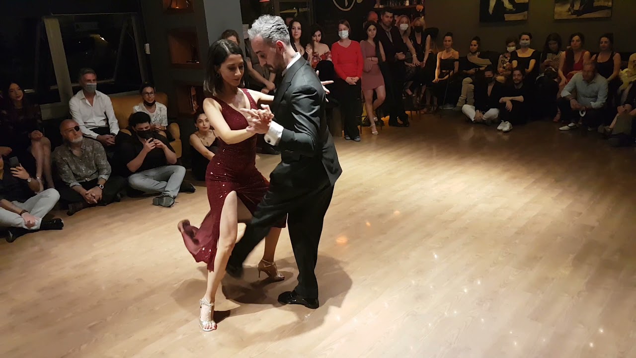2021 10 24 Akademi Tango Açılış Muharrem Yılmazkaya & Nilay Akgün (La Vida Tango) 5/5