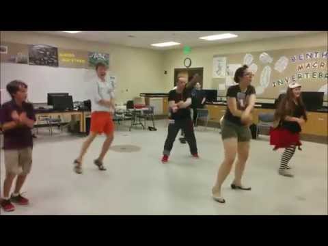 Play On Con - Gangnam Stylin'