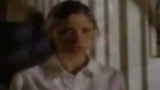 Sois beau et tais toi