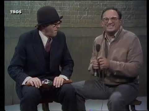 Lach mee met André  - aflevering 4 - André van Duin