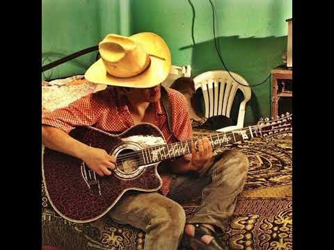 Marca Registrada Ft. Ariel Camacho y Los Plebes del Rancho - La Vida Ruina