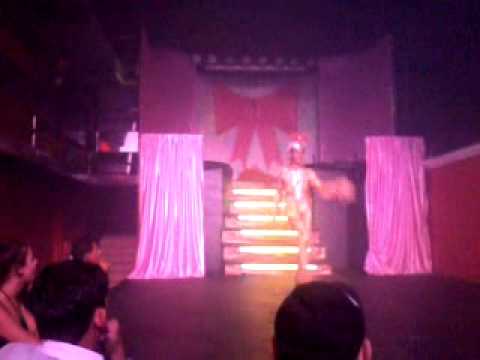 Natasha Moon - Planet G - Quarta Pink - 01.05 - Princesa do Bate Cabelo'