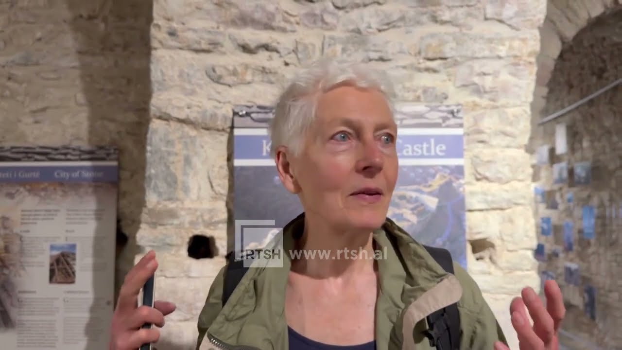 Muzetë e Kalasë së Gjirokastrës tërheqin vizitorë. Historia dhe trashëgimia në vëmendjen e të huajve
