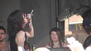 Warped Tour 2009 - Breathe Carolina - Diamonds - Live High Quality