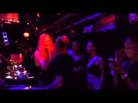 Neverdogs Plays "Enrico Bellan - Good Idea [Azul Tunes]" @ Music On Ibiza 26/06/2015