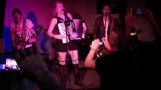 Sinful Maggie - "Shitfaced" (Live in Brixton)