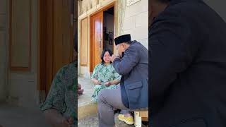 Download lagu #funny #joke #laughing #laughing mp3