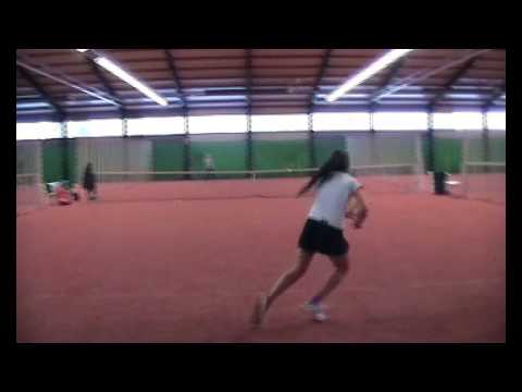 Video Tennis Universiteit VS OverBoarder - Laura Shkembi