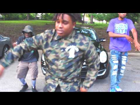 WHOAA- SkaDanko Smokez