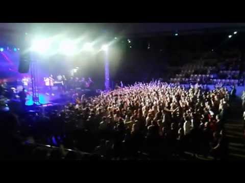 Haju ft. Mam Na Imię Aleksander - Buty, Artego Arena Bydgoszcz, koncert Pawbeats "Utopia"