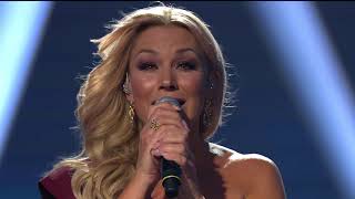 Jessica Andersson sjunger för sina föräldrar i Marie Fredrikssons ”Tro” - Stjärnornas Stjärna TV4