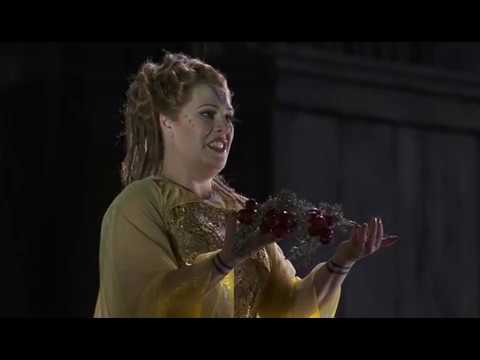 Sondra Radvanovsky - Norma. Casta Diva, che inargenti...