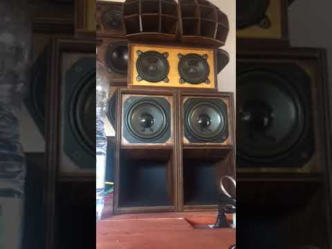 M&C Mini Sound System play Michael Exodus ft Baba Ras & Emeterians - Let Jah Arise 12"-