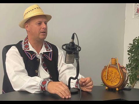 PODCAST@criticarad.ro|Episodul 18|Adrian Boloș - despre cum e să fii gudă, vornic, zvornic, vătaf, staroste, mincinos.... MC de NUNȚI