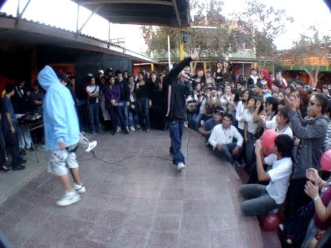 TABU PIOLA EN VIVO (PERROS LOKOS)