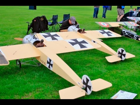 FOKKER EINDECKER RC FIGHTERS X 2 - HERMAN & ALEX - DAWN PATROL AT WESTON PARK - 2016