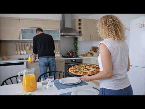 Sztuka powolnego życia z Shnasse | Spokojne, przytulne rodzinne chwile w domu w zimowy dzień