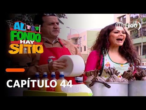 Al Fondo hay Sitio 2: Miguel Ignacio went out into the streets to sell Juanes with Gladys (Chapte...