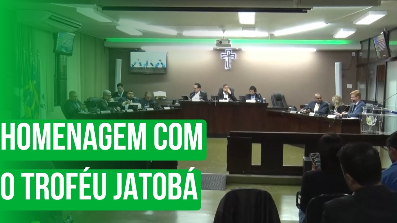 Homenagem com o Troféu Jatobá