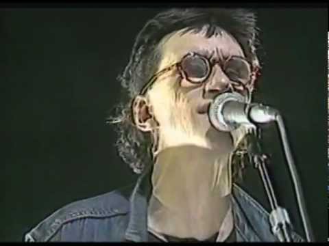 Enanitos Verdes - La muralla verde [Videoclip Oficial 1986] + letra (on/off)
