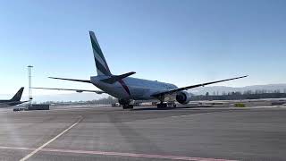 B777-300ER engine startup