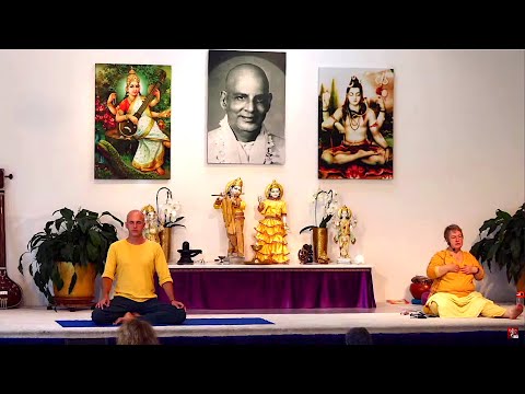 Yogatherapie Yogastunde: Selbstreflektion mit Shivakami 16:30 Uhr 24.07.2020