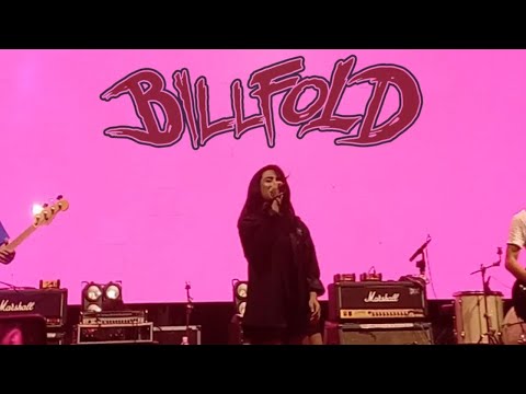 billfold x savira razak - memory of mine live at locshow magelang