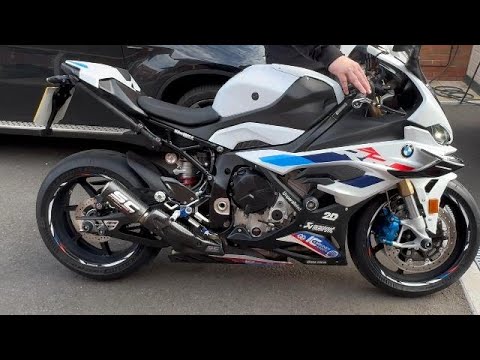 S1000RR Sound Battle: Stock, Akrapovic Titanium & MotoGP vs. SC Project!
