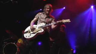 Luke Doucet - "First Day In the New Home Town" Live at the Mod Club