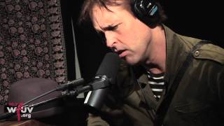 Chuck Prophet - &quot;Willie Mays Is Up At Bat&quot; (Live at WFUV)