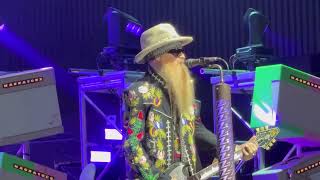 ZZ Top "My Head's In Mississippi" LIVE at Memphis Botanic Garden on Sep. 6, 2025 + fan interaction.