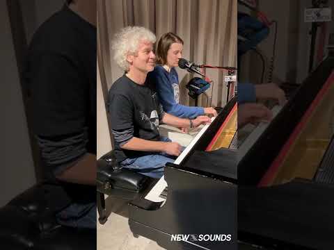 Alev Lenz: "Fall Into Me"