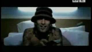 Tommy Lee feat Lil' Kim, Fred Durst Get Naked ( Offical Music Video )