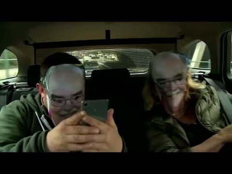 Lisbeth: "Jag ser ju för fa-a-an inte vad det står!" - Spring! (TV4)