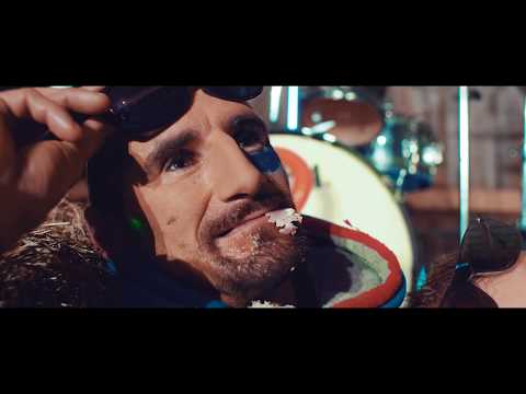 Podlaski teledysk:Filce, bimber, sex na sianie