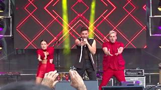 Luca Hänni Live @Cologne Pride 2019 – Signs