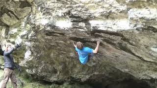 Video thumbnail of Keen Roof, 8b. Peak District