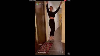Download lagu Billie Eilish Instagram story happy birthday to Claudia Sulewski mp3