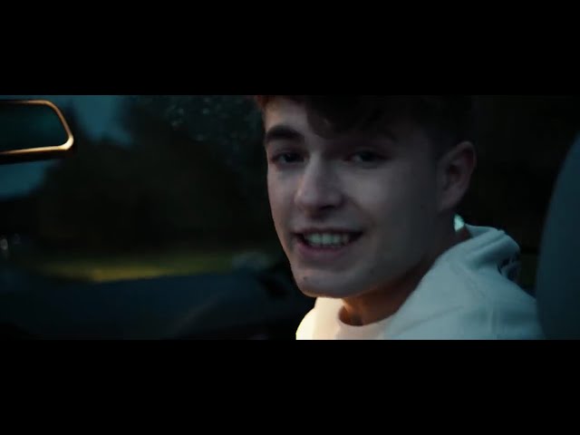 Video zu 'Hol Mich Raus' ansehen