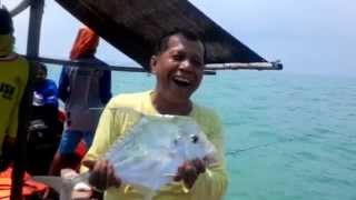 preview picture of video 'Ikan Kue Rambe atau Diamond Travely Mancing Mania Cangkol Cirebon'