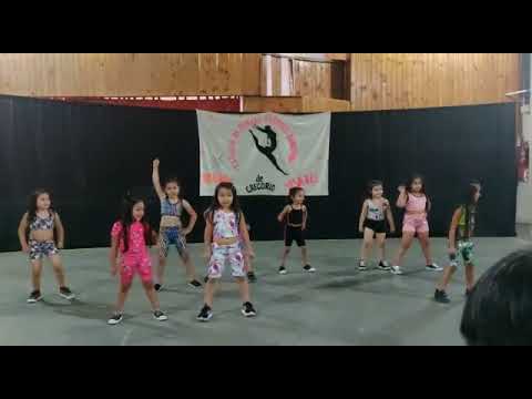 baile de Noa club Villa Amelia