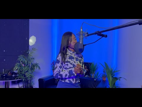 Maud Elka - Ceux d'avant (Official Lyrics Video)