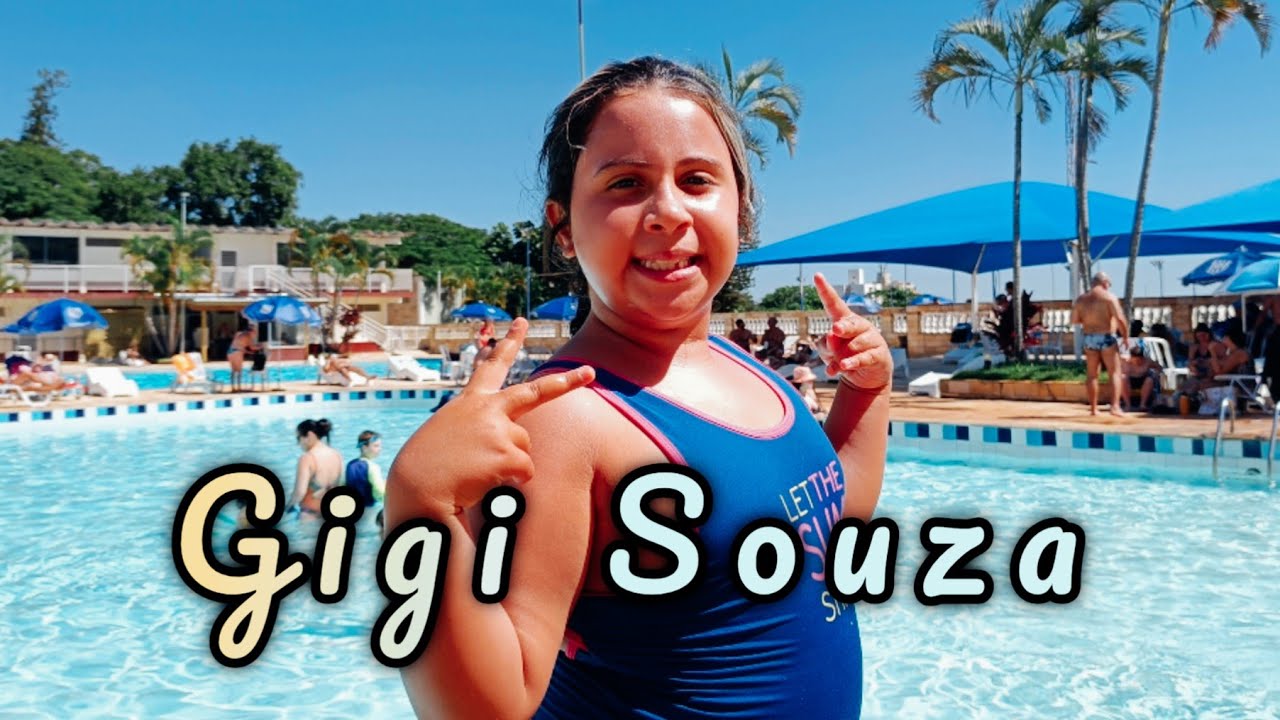na piscina com amigas | #gigi