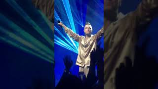 Robbie Williams- Raver - Roundhouse