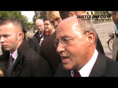 Gregor Gisy, MdB, DIE LINKE, Hannover, Opernplatz am 5.9.2009 zum Krieg in Afghanistan