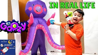 Johny Shows Escape FGTeeV Goozy In Real Life Slime